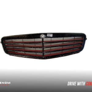 MERCEDES 204 FRONT GRILL